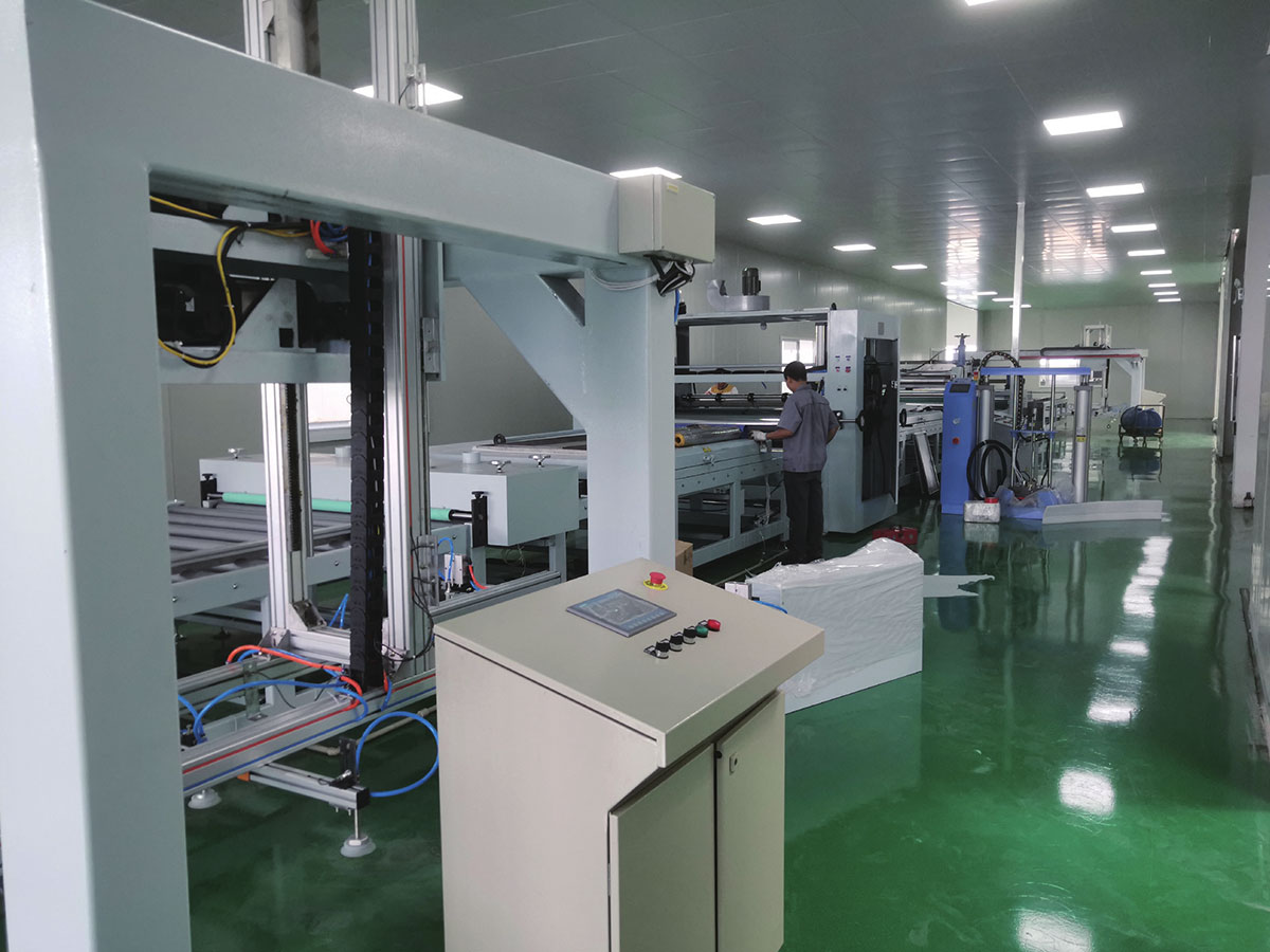 Linea Laminute per rivestimenti e film PUR