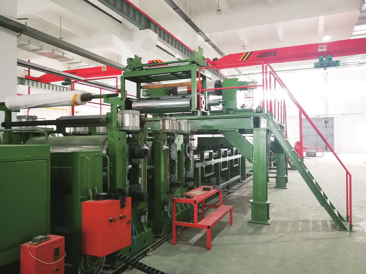 Linea di produzione di pannelli compositi in doppio metallo